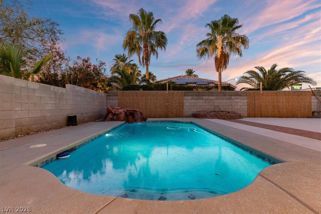 1792 East Quartz Landing Avenue Las Vegas NV 89183