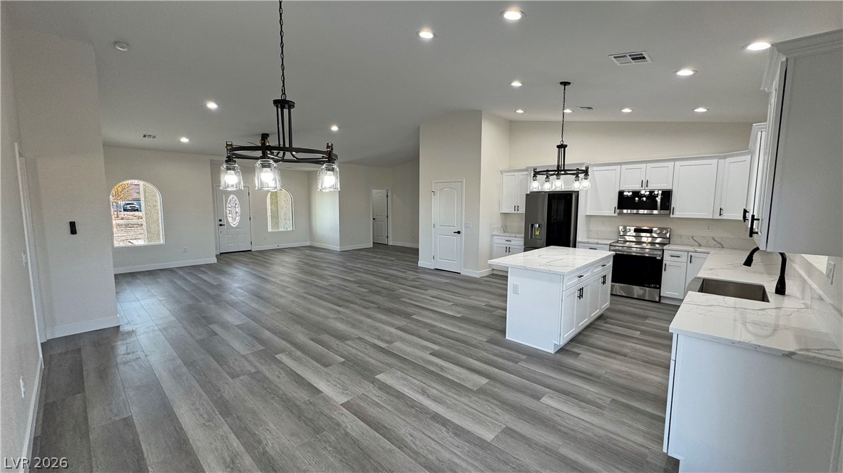 2111 West Carnation Way Pahrump NV 89048
