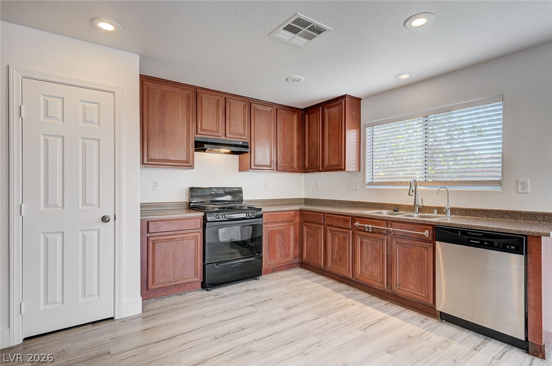194 Gilliflower Avenue Las Vegas NV 89183