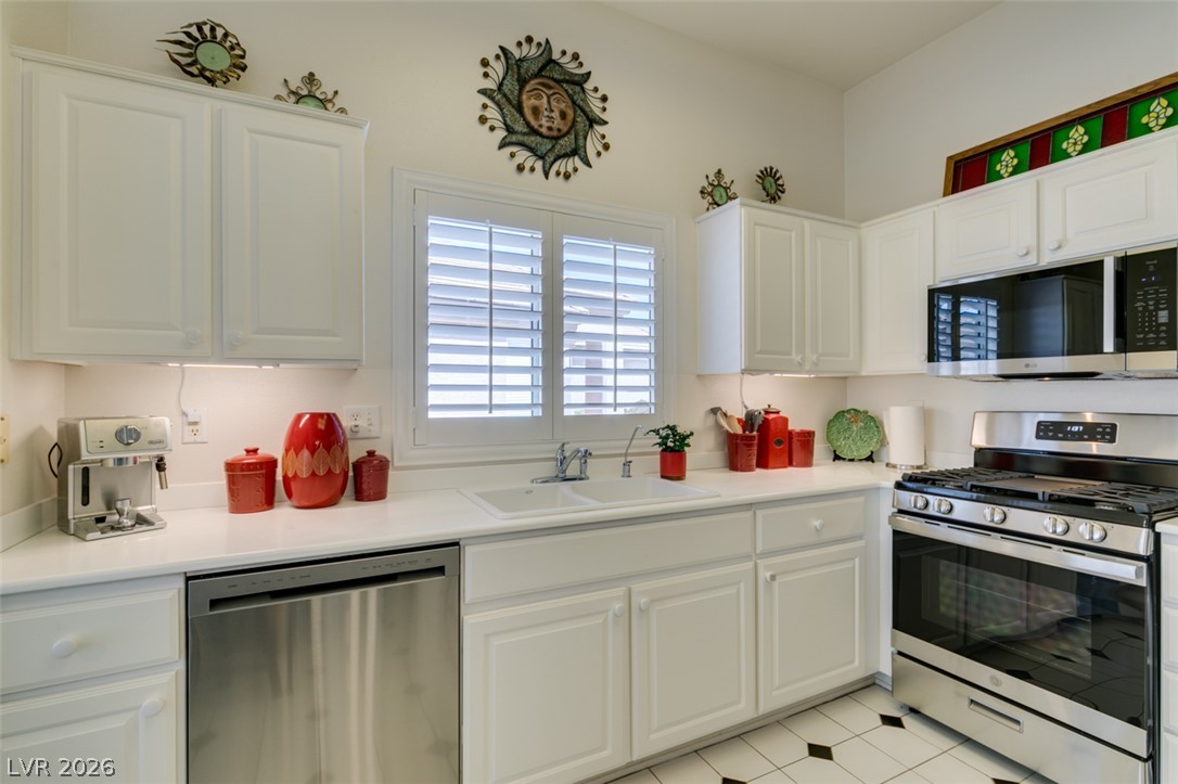 511 Winding Oak Court Henderson NV 89012