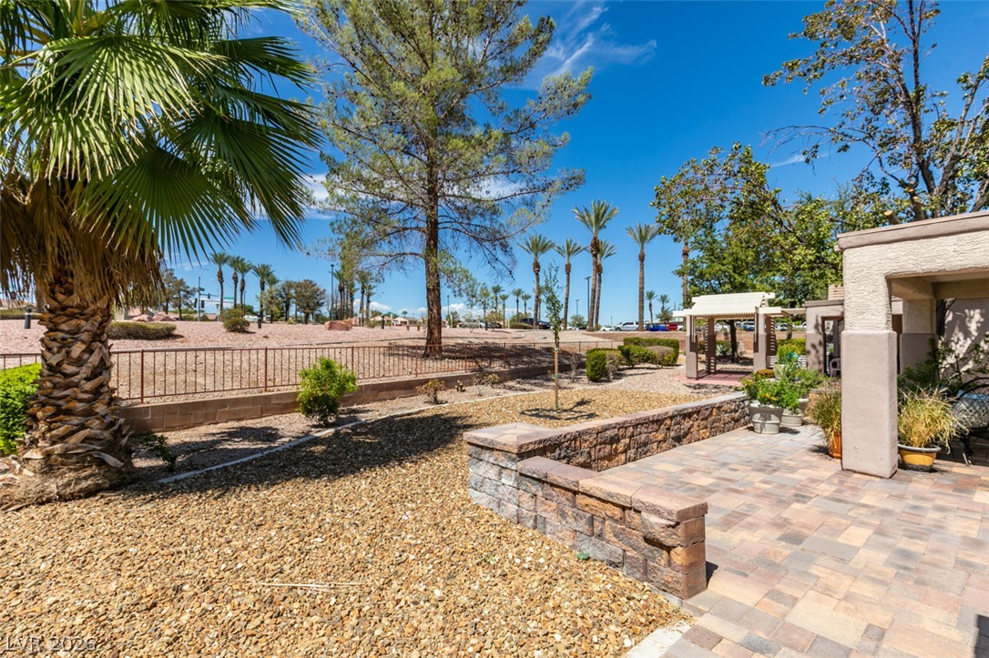 511 Winding Oak Court Henderson NV 89012