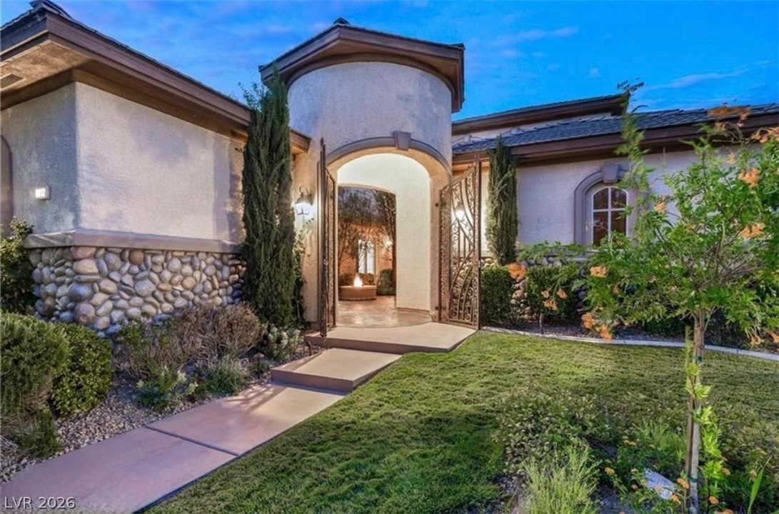 9312 Fontainbleu Drive Las Vegas NV 89145