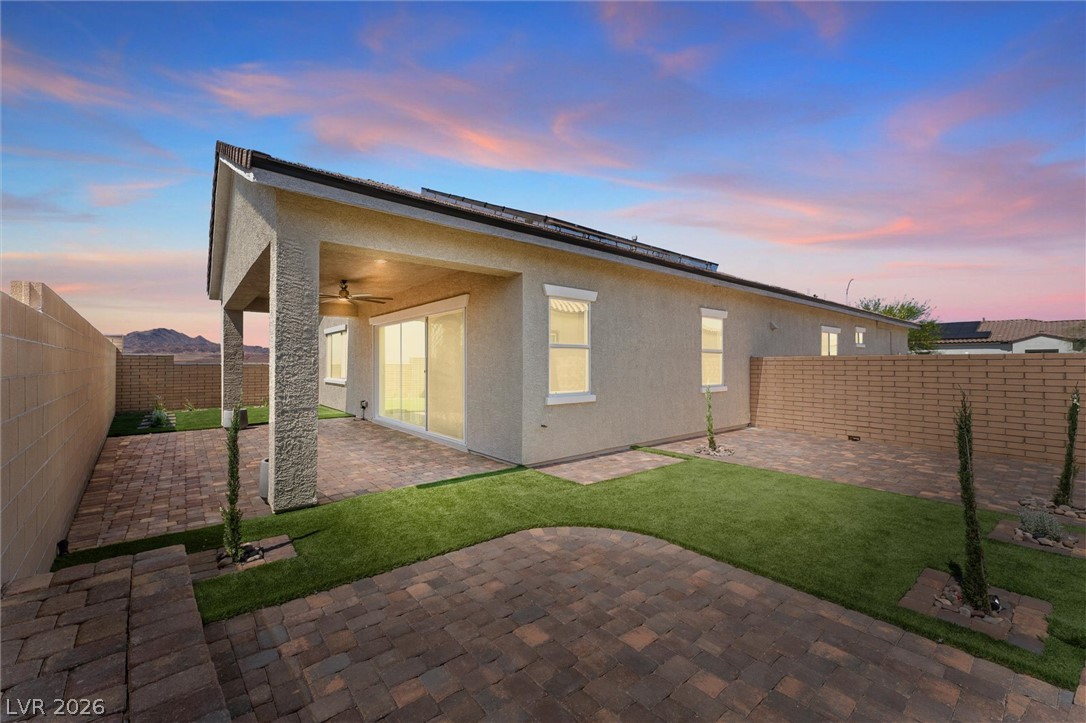 879 Klamath Springs Street Henderson NV 89011