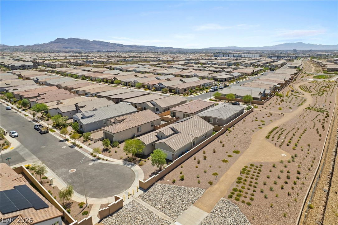 879 Klamath Springs Street Henderson NV 89011