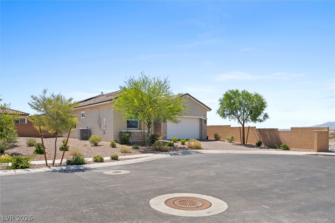 879 Klamath Springs Street Henderson NV 89011