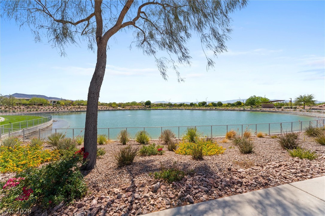 879 Klamath Springs Street Henderson NV 89011