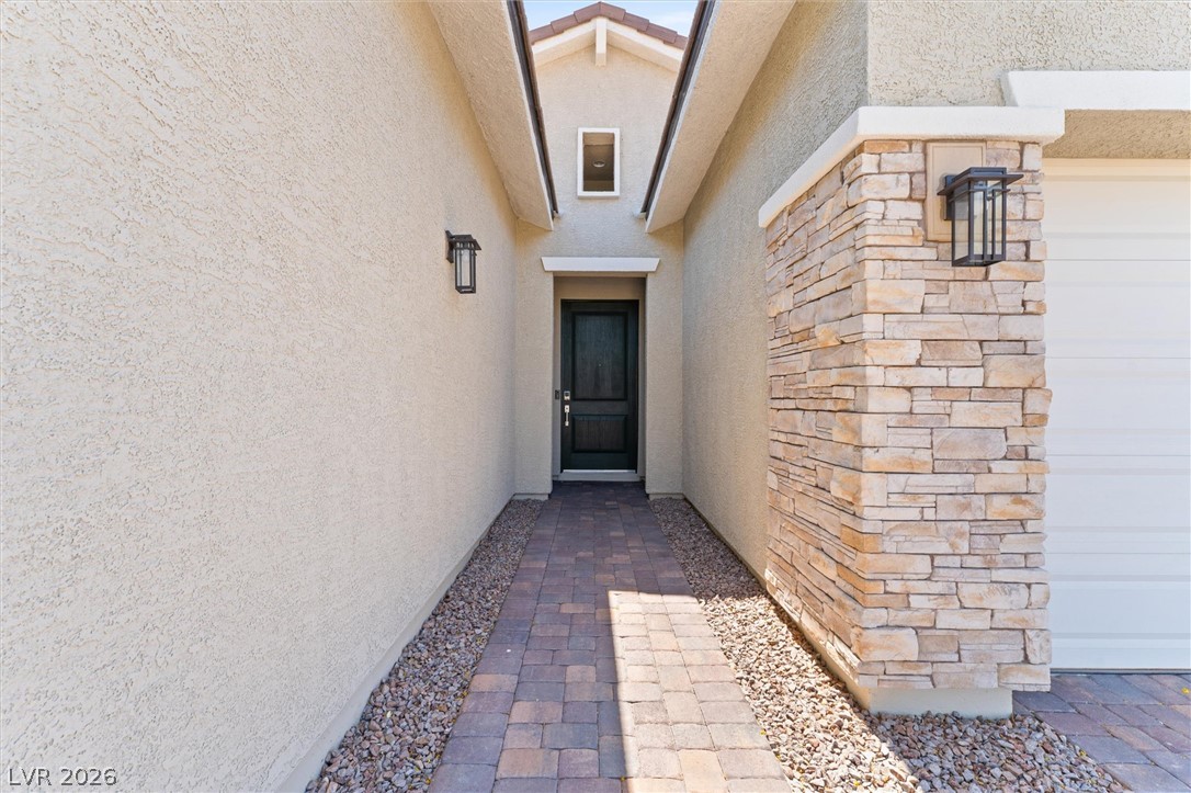 879 Klamath Springs Street Henderson NV 89011