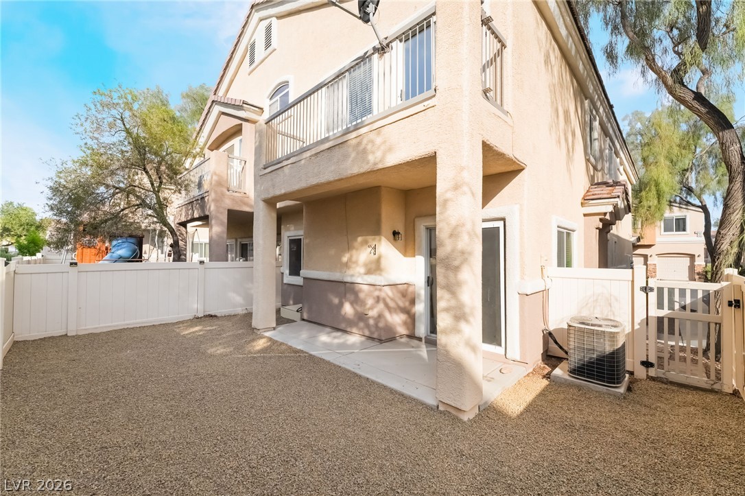 1080 Slate Crossing Lane 3 Henderson NV 89002