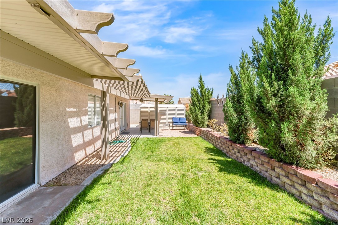 9301 Mountain Range Avenue Las Vegas NV 89129