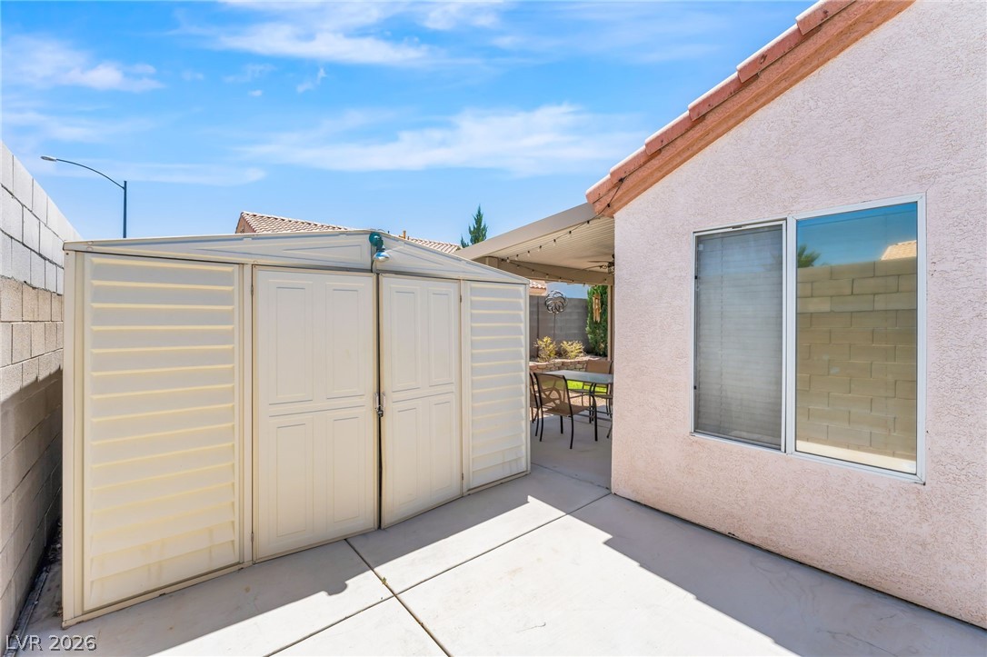 9301 Mountain Range Avenue Las Vegas NV 89129