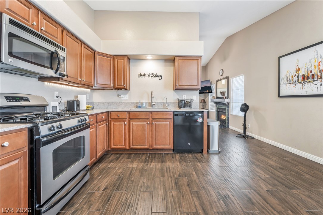 9301 Mountain Range Avenue Las Vegas NV 89129