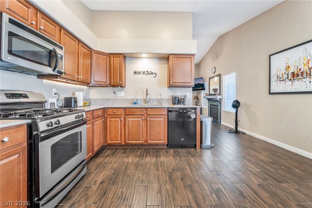 9301 Mountain Range Avenue Las Vegas NV 89129
