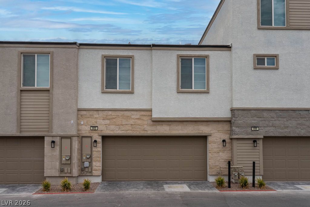902 Bronzite Street Henderson NV 89011