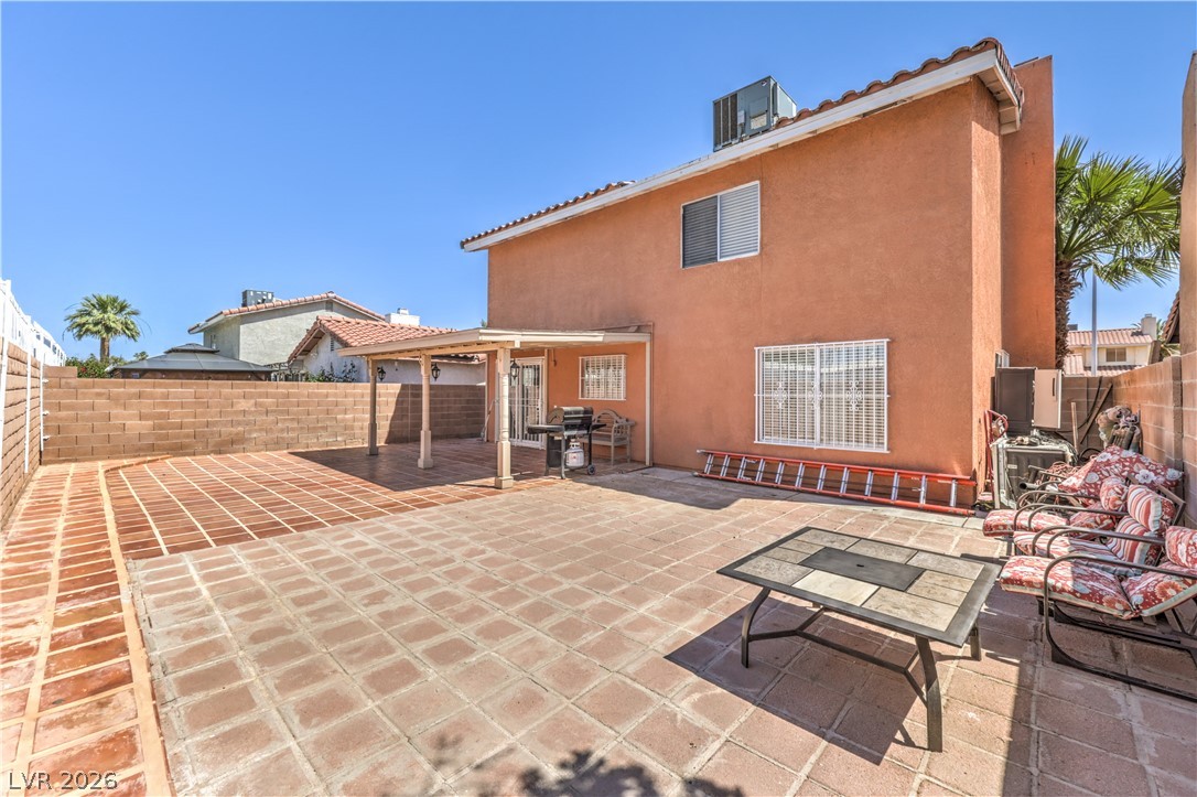 3352 Bridgeport Drive Las Vegas NV 89121