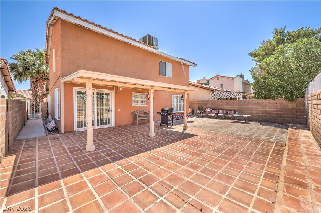 3352 Bridgeport Drive Las Vegas NV 89121