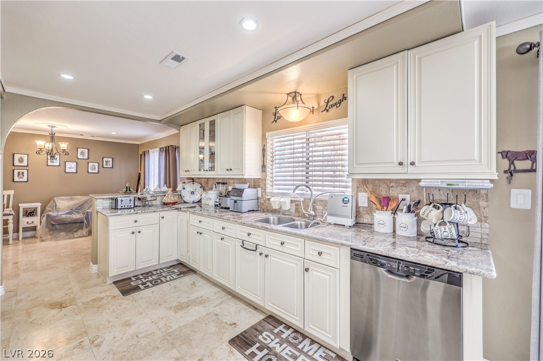 3352 Bridgeport Drive Las Vegas NV 89121