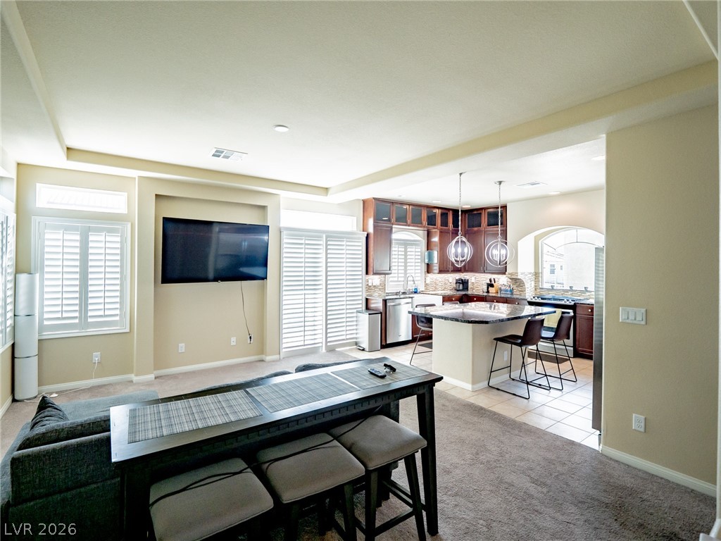 8104 Russell Creek Court Las Vegas NV 89139