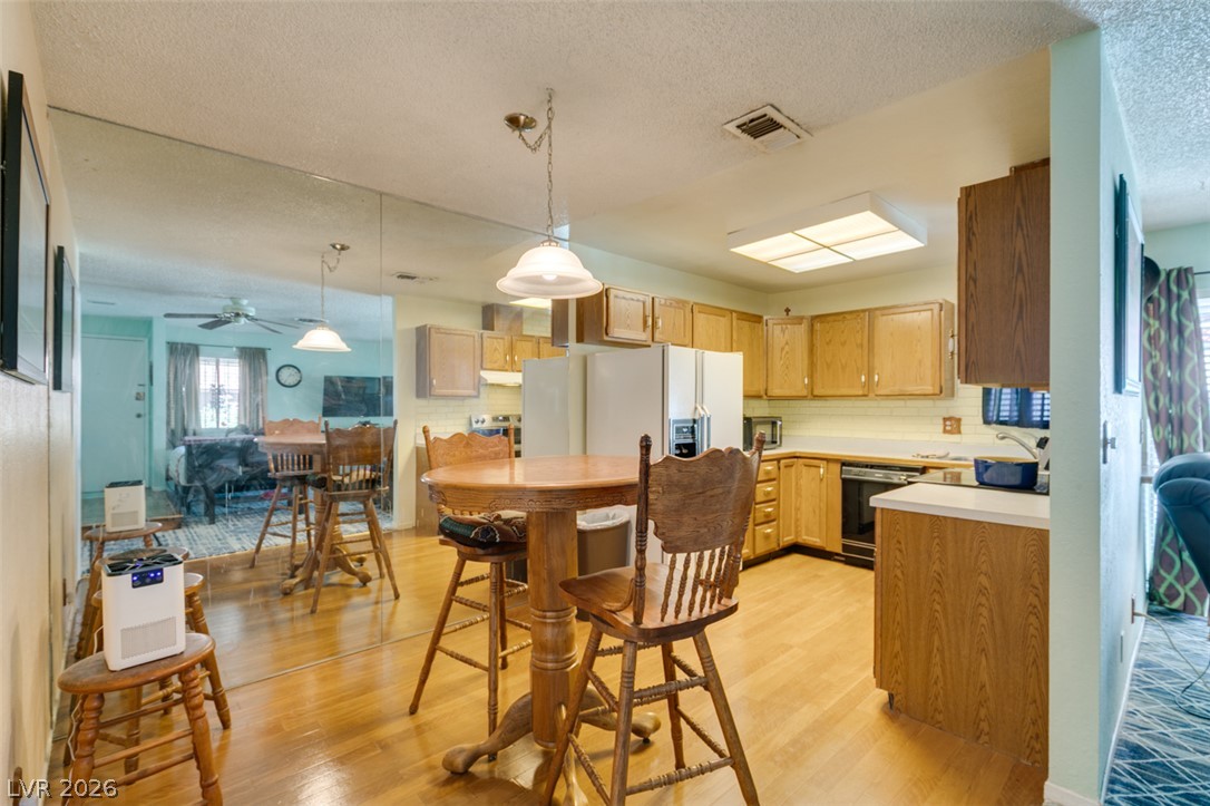 2556 Paradise Village Way Las Vegas NV 89120