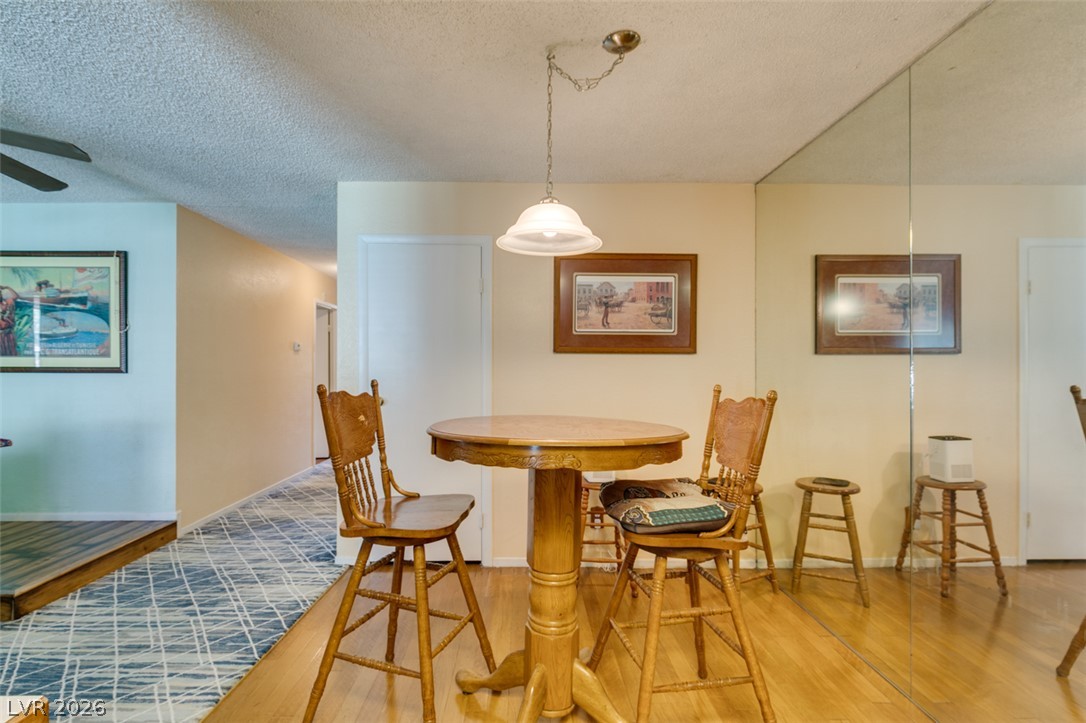 2556 Paradise Village Way Las Vegas NV 89120