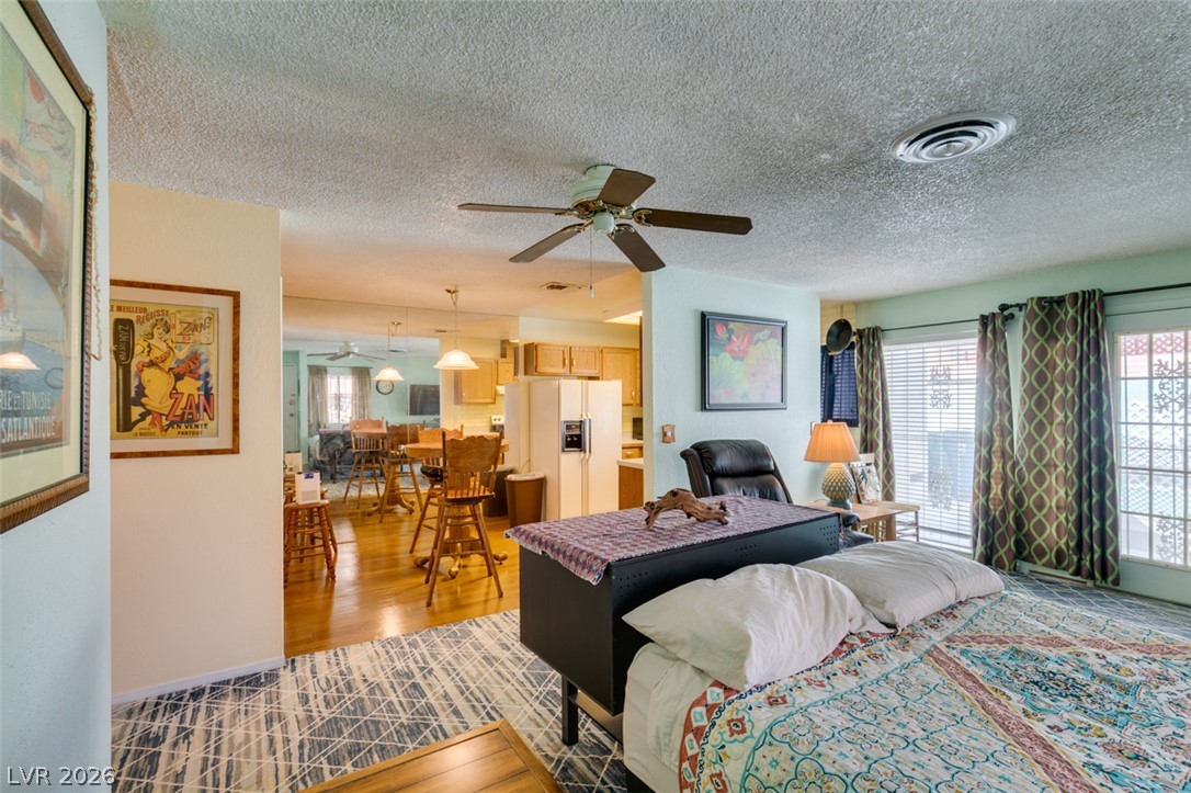 2556 Paradise Village Way Las Vegas NV 89120