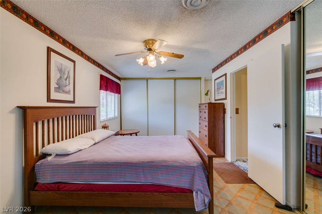 2556 Paradise Village Way Las Vegas NV 89120
