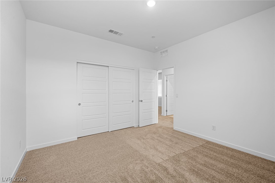 8154 Gusty Brook Street Las Vegas NV 89113