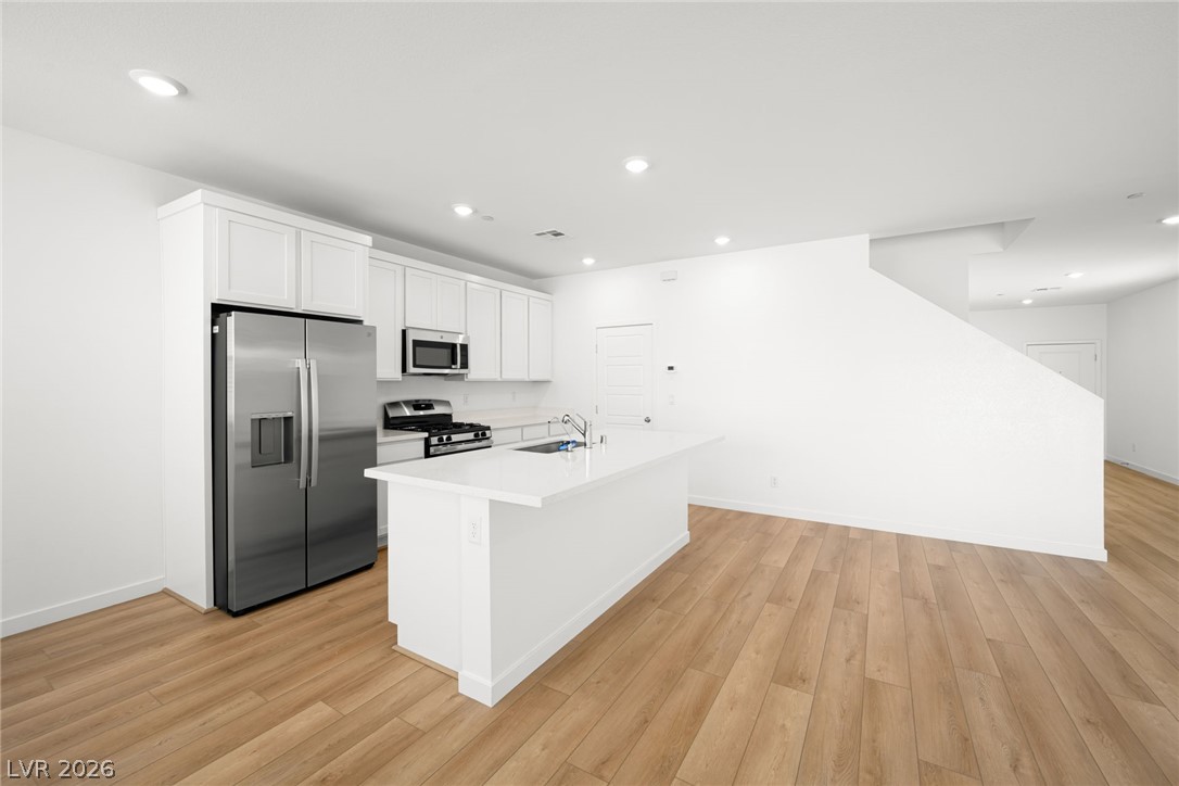 8154 Gusty Brook Street Las Vegas NV 89113
