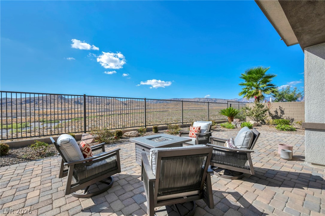 12319 Skyracer Drive Las Vegas NV 89138