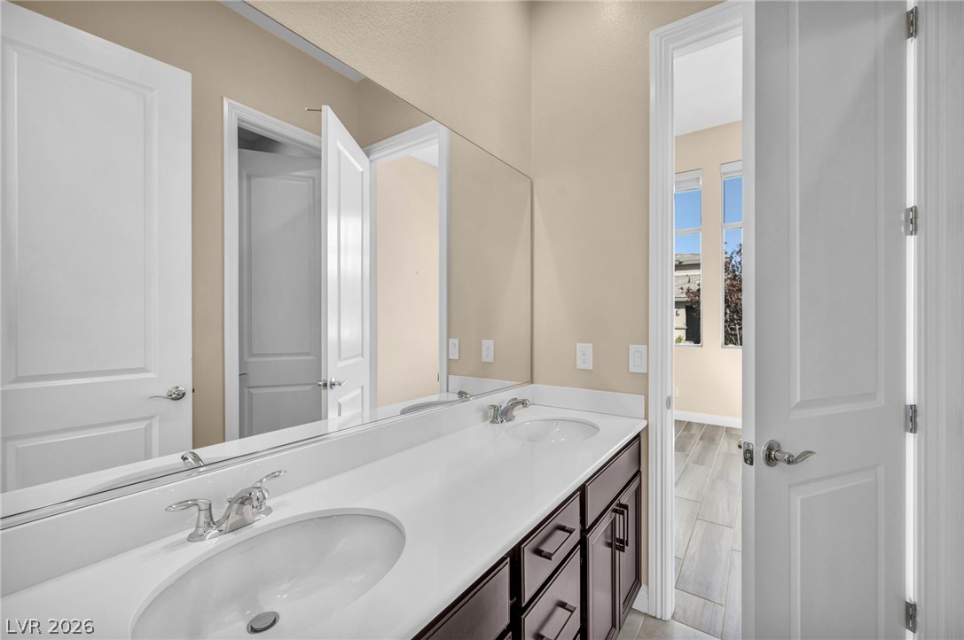 12319 Skyracer Drive Las Vegas NV 89138