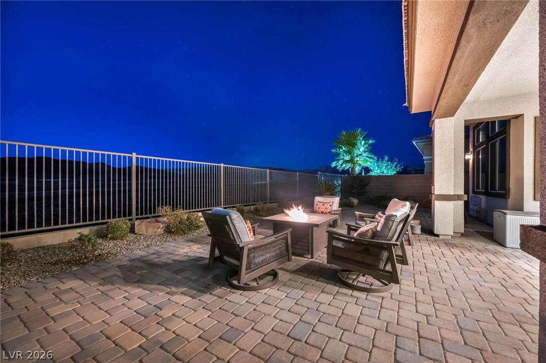 12319 Skyracer Drive Las Vegas NV 89138