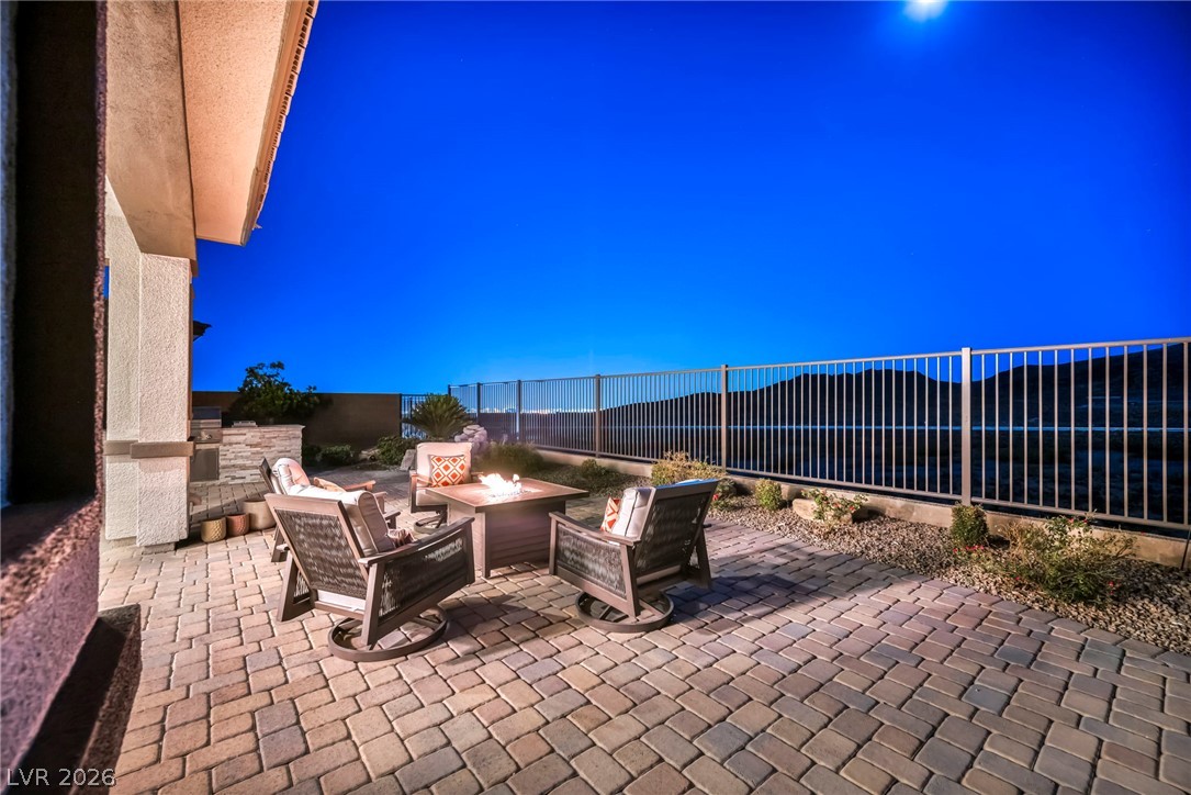 12319 Skyracer Drive Las Vegas NV 89138