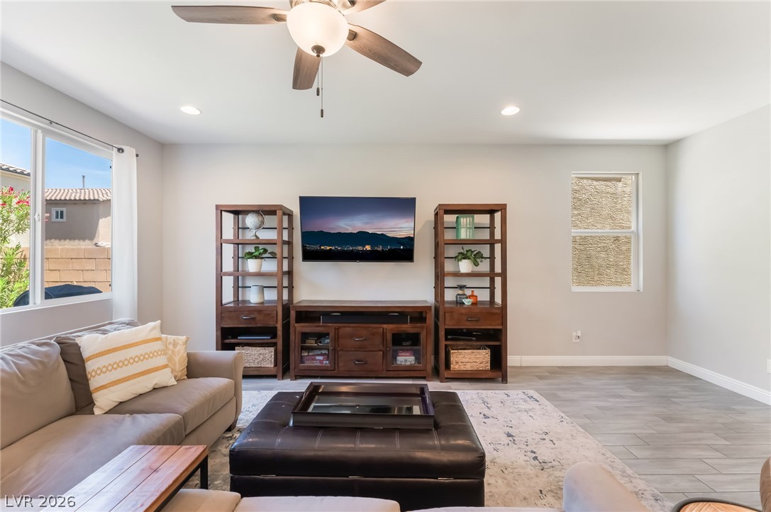 10816 Edgestone Avenue Las Vegas NV 89166