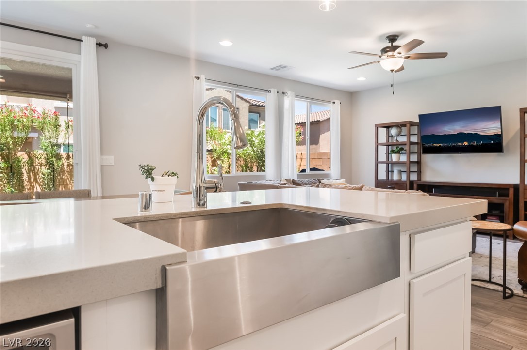 10816 Edgestone Avenue Las Vegas NV 89166
