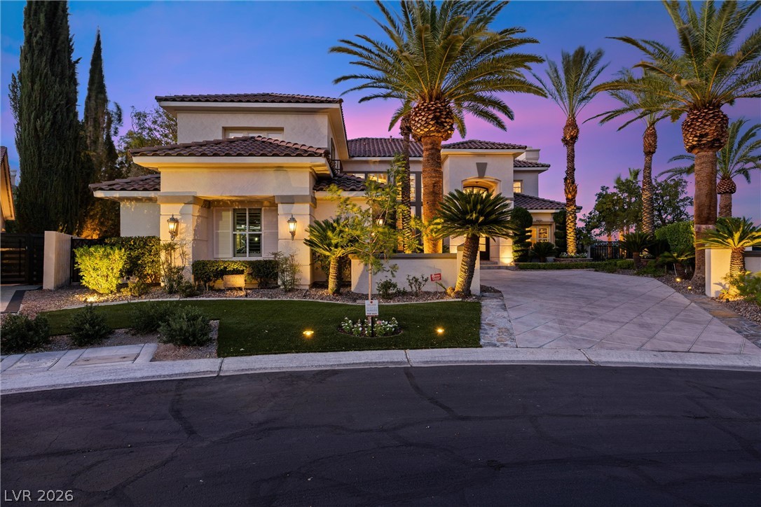 8904 Tavistock Court Las Vegas NV 89134