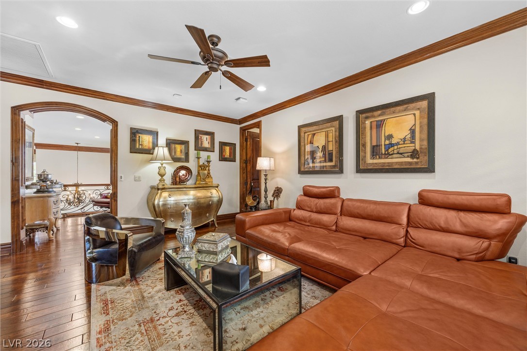 8904 Tavistock Court Las Vegas NV 89134
