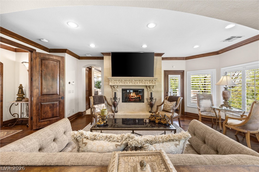8904 Tavistock Court Las Vegas NV 89134