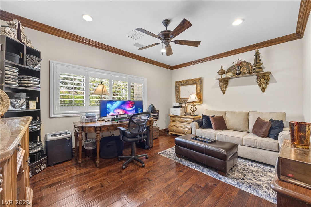 8904 Tavistock Court Las Vegas NV 89134