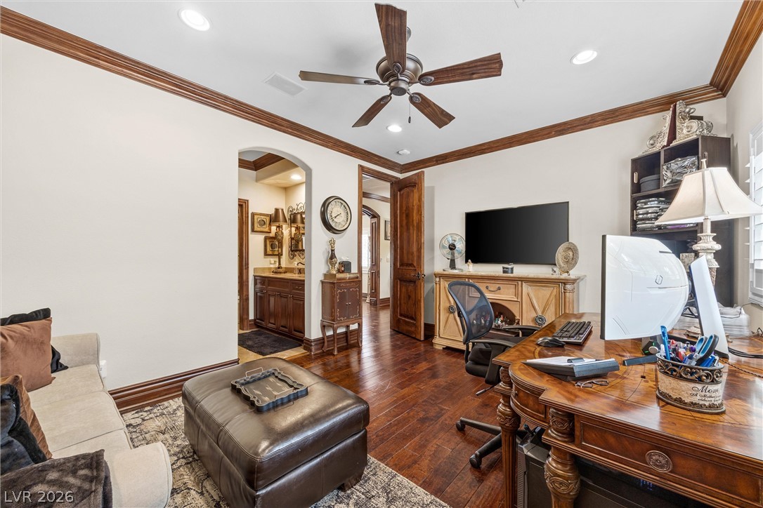 8904 Tavistock Court Las Vegas NV 89134