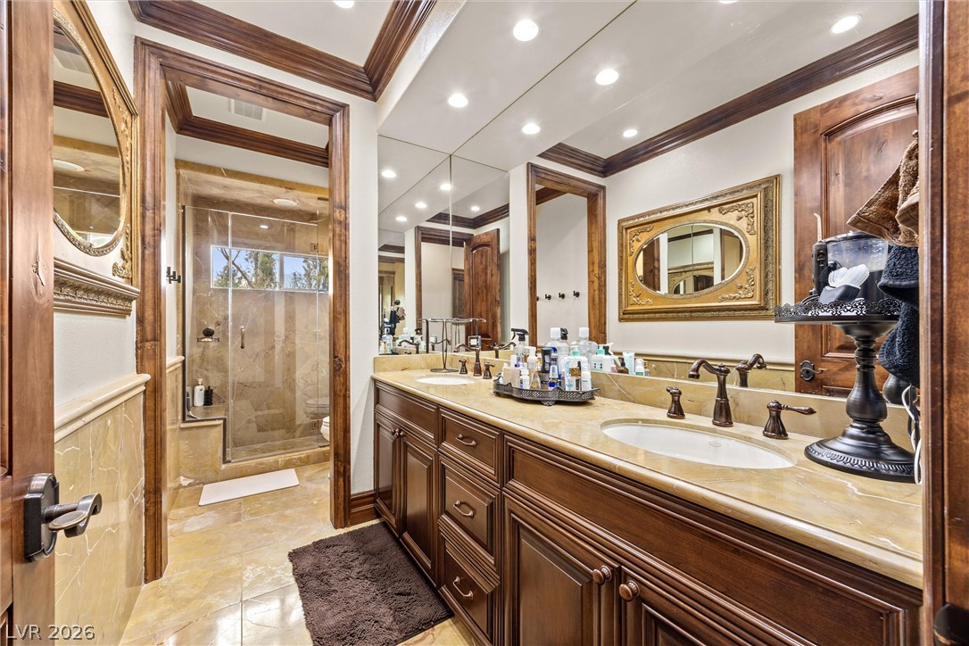 8904 Tavistock Court Las Vegas NV 89134