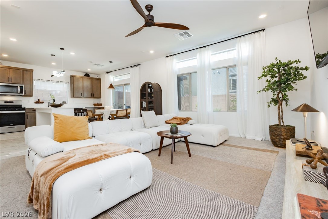10417 Rose Palisade Street Las Vegas NV 89141