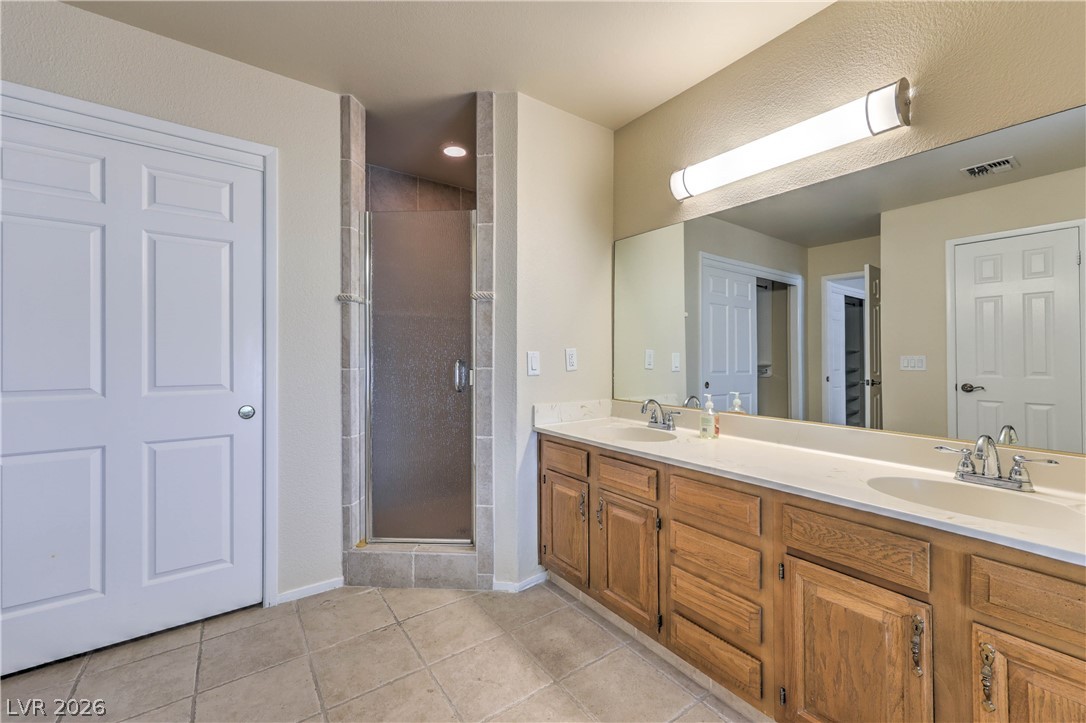 3953 Landsdown Place Las Vegas NV 89121