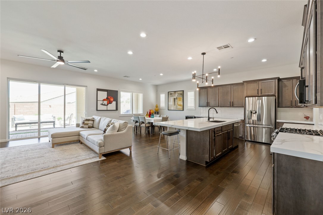 3084 Porte La Paz Avenue Henderson NV 89044