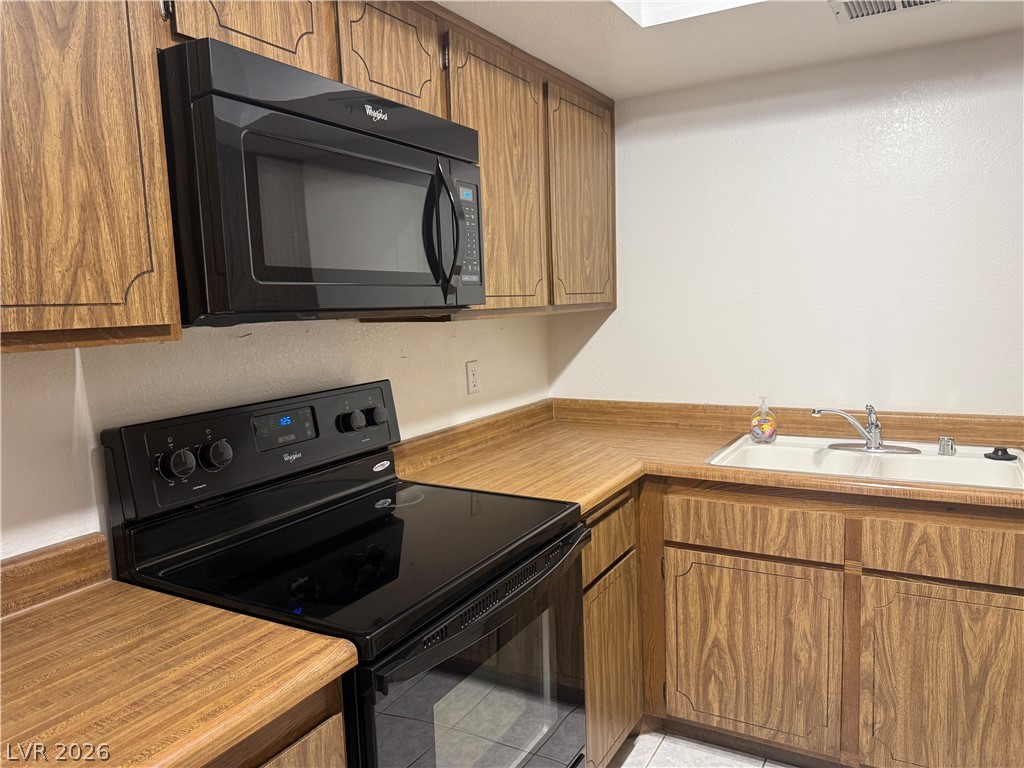 1036 Willow Tree Drive A Las Vegas NV 89128
