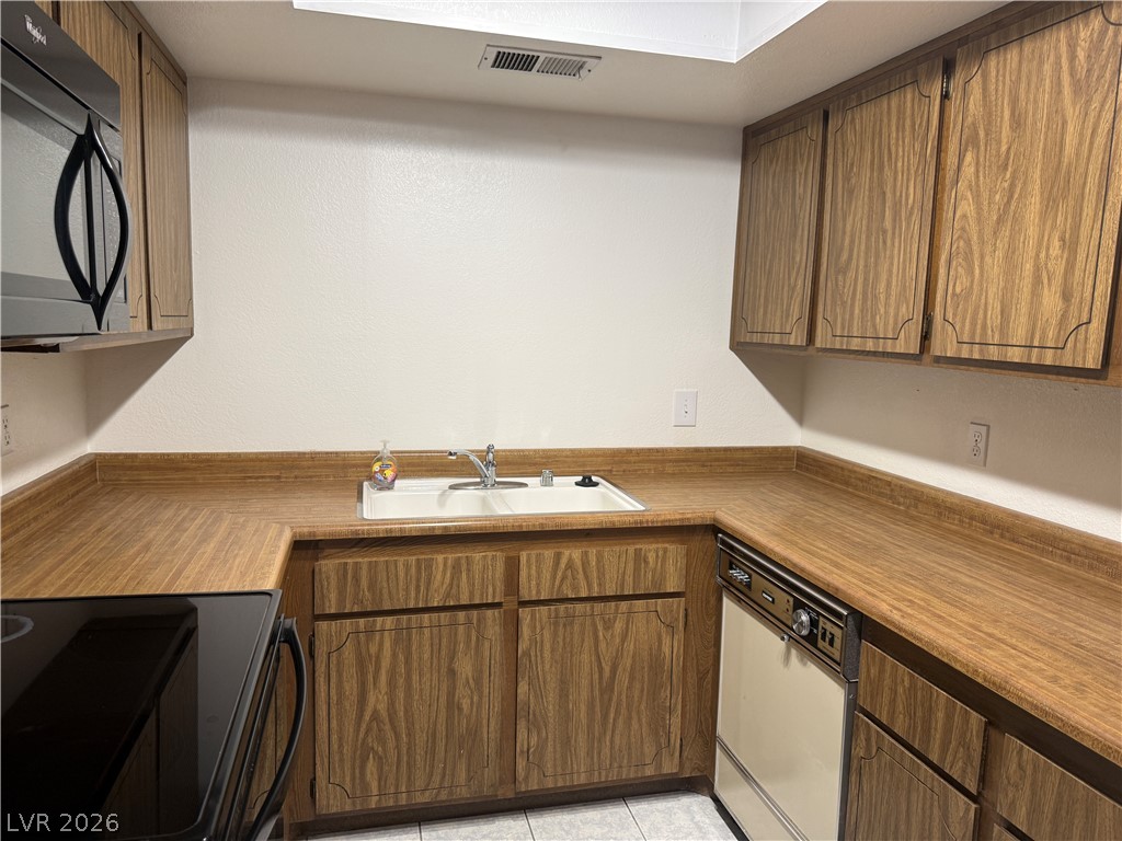 1036 Willow Tree Drive A Las Vegas NV 89128