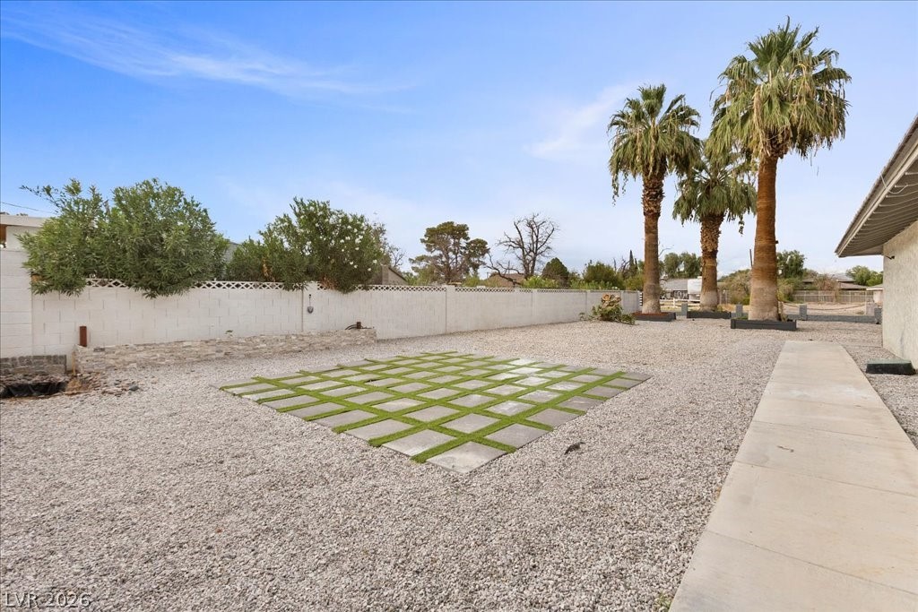 2211 Edgewood Avenue Las Vegas NV 89102
