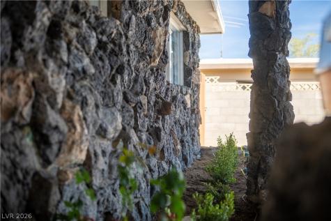 6208 Cromwell Avenue Las Vegas NV 89107