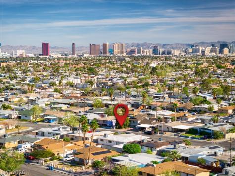 6208 Cromwell Avenue Las Vegas NV 89107