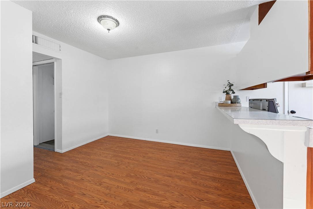 6208 Cromwell Avenue Las Vegas NV 89107