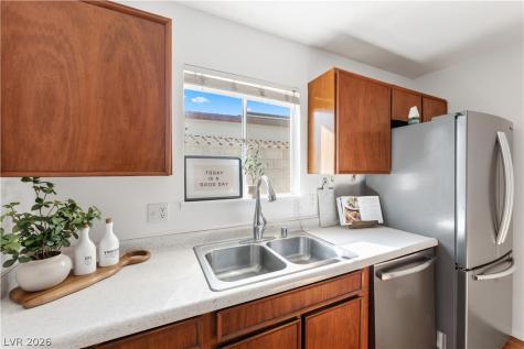 6208 Cromwell Avenue Las Vegas NV 89107