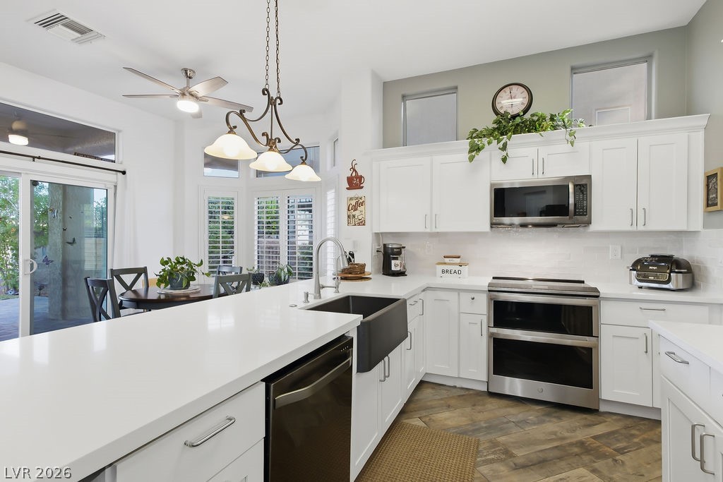 2832 Darby Falls Drive Las Vegas NV 89134